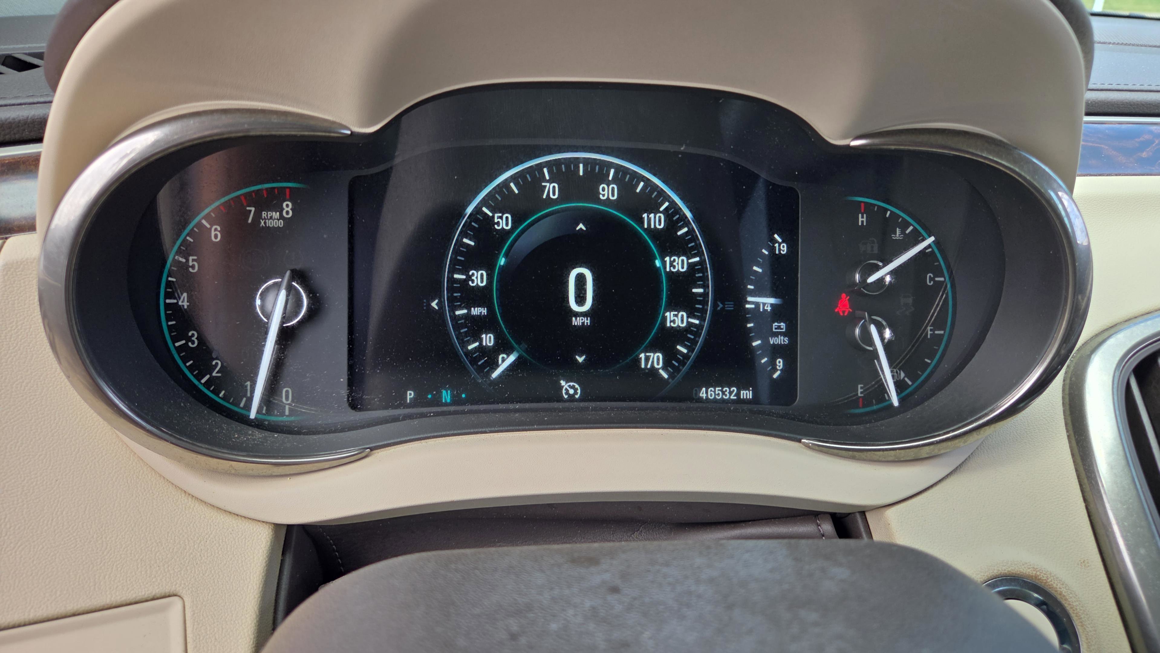 Used 2014 Buick LaCrosse Premium w/ Driver Confidence Package image 28