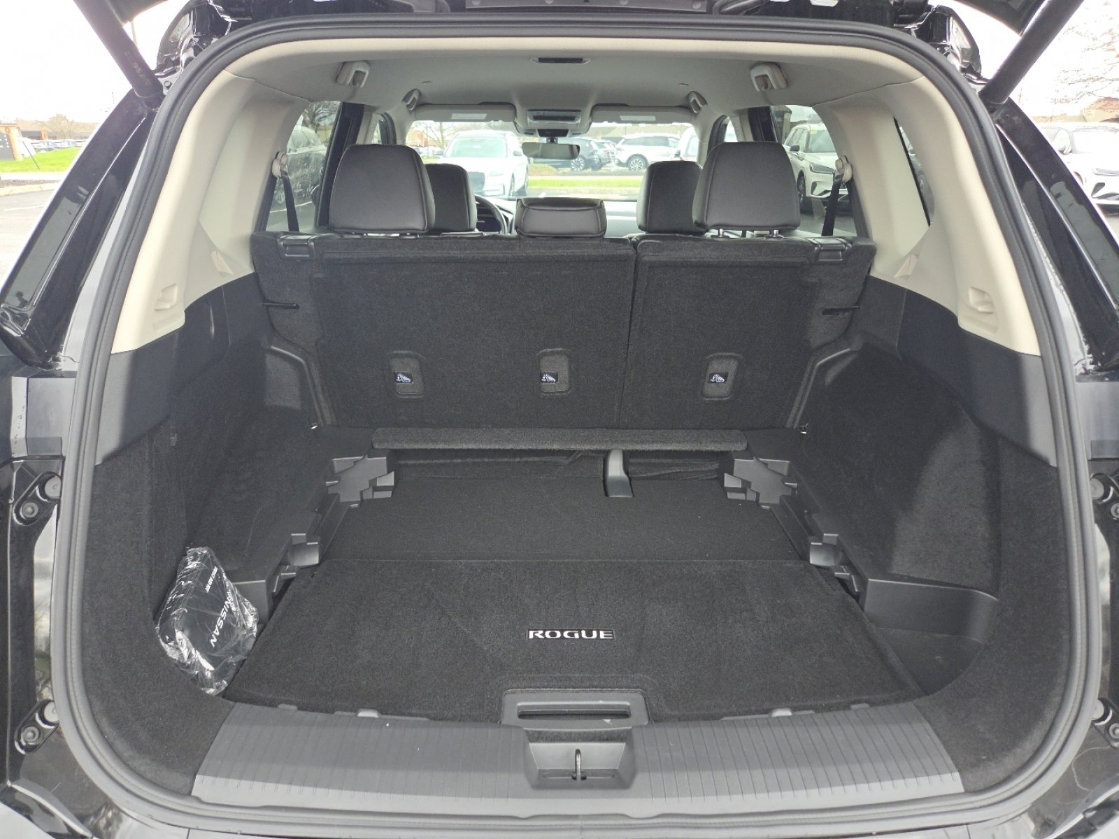 Used 2024 Nissan Rogue SL image 21