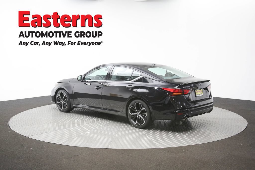 Used 2025 Nissan Altima 2.5 SR FWD image 59