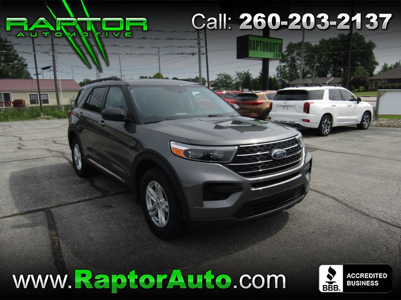 Used 2022 Ford Explorer XLT AWD/4WD image 1