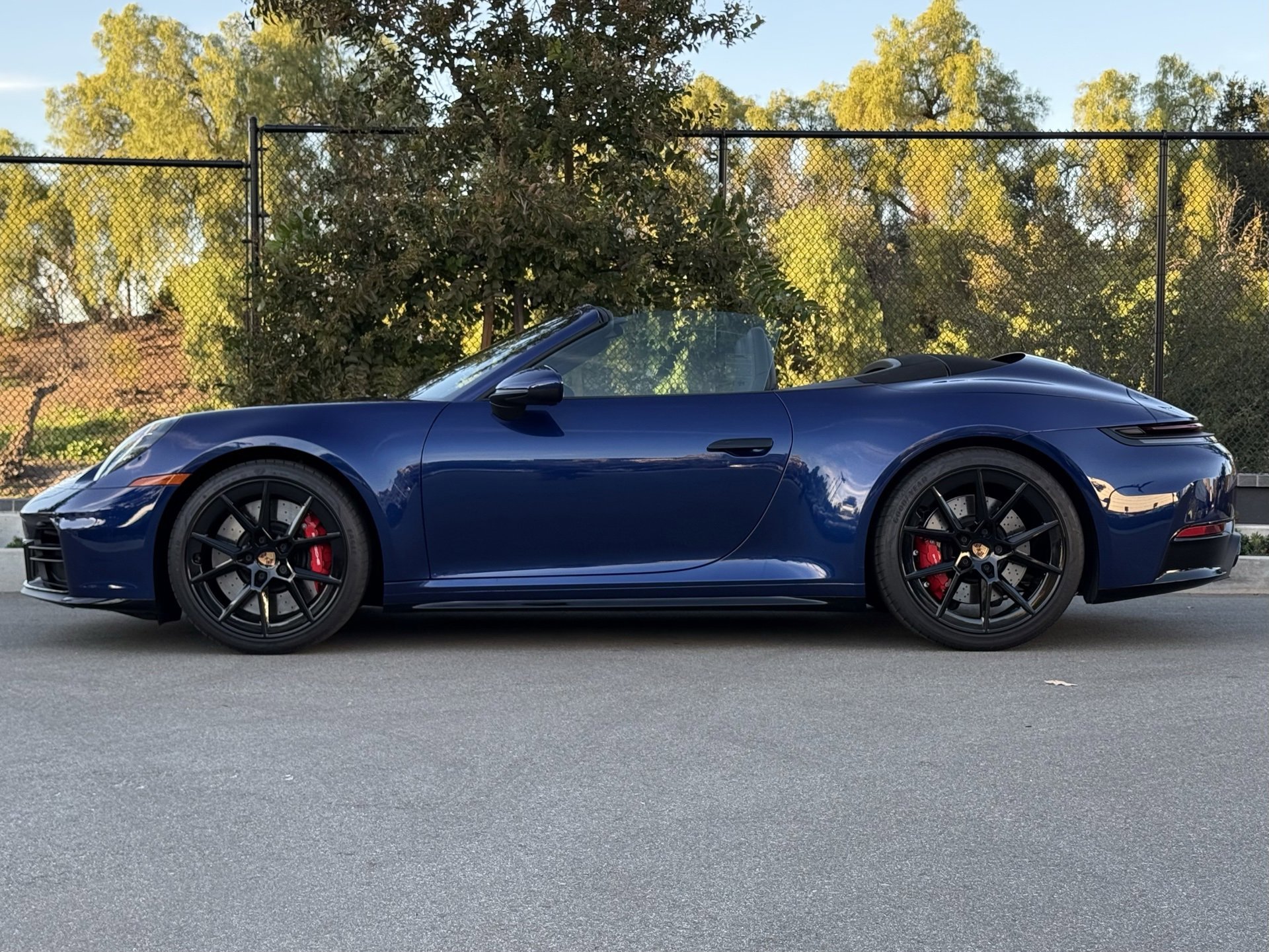 Used 2025 Porsche 911 Carrera S image 2