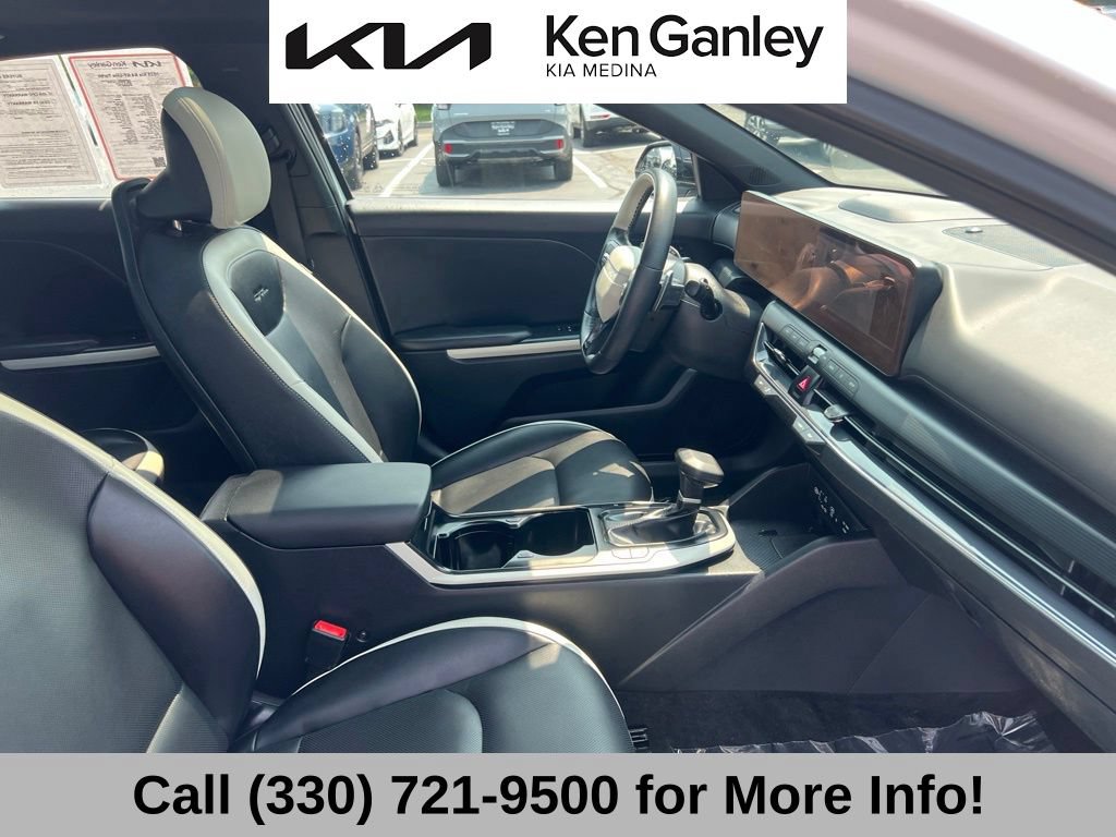 Certified 2025 Kia K4 GT-Line Turbo FWD image 56