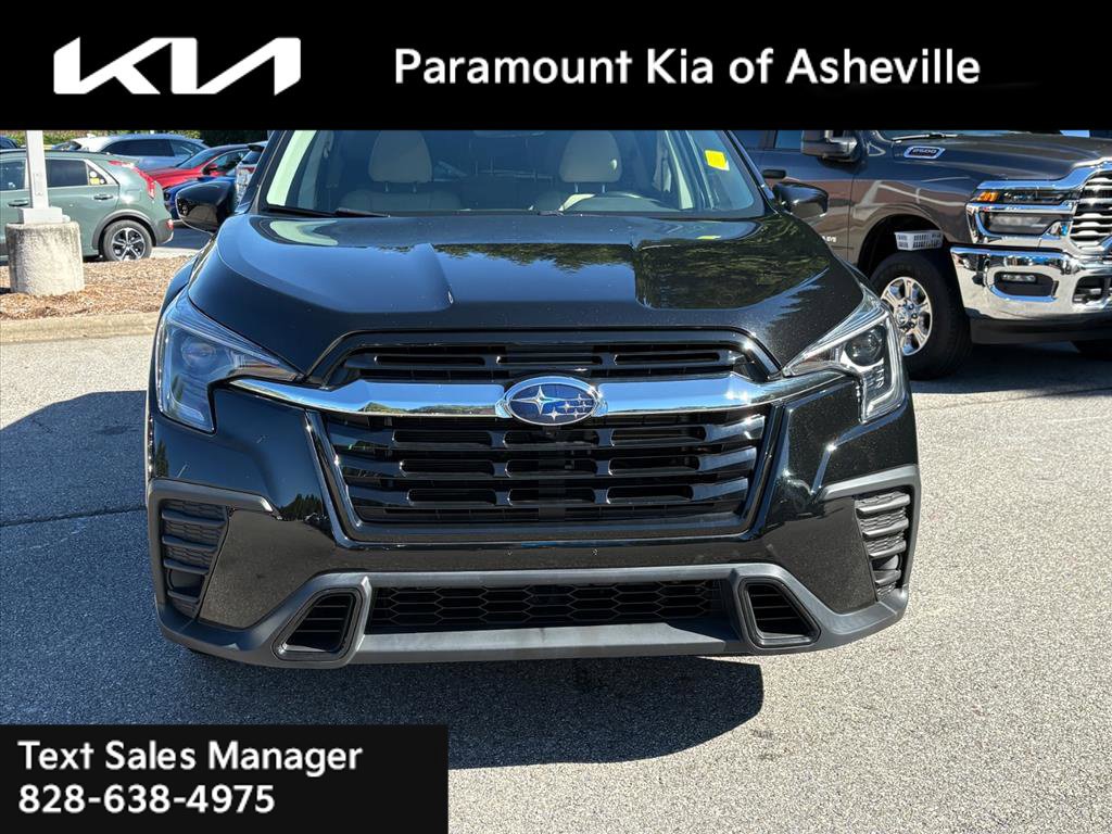 Used 2025 Subaru Ascent Premium AWD/4WD image 2