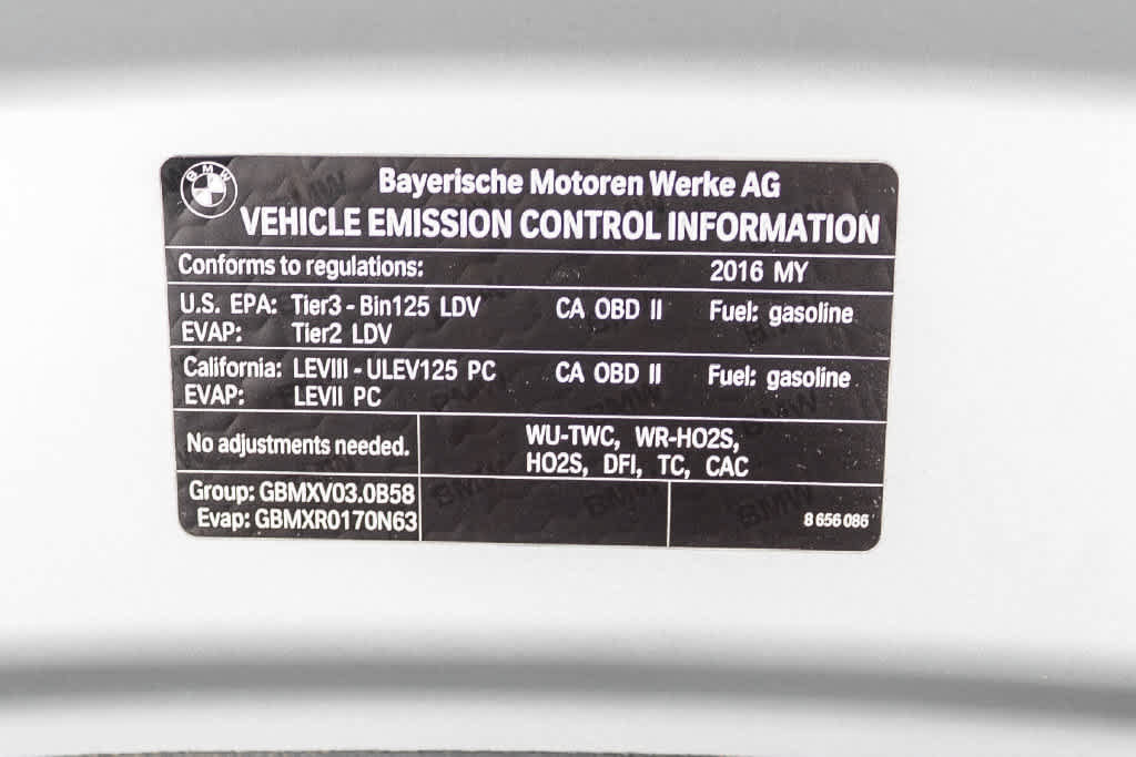 Used 2016 BMW 740i RWD image 28