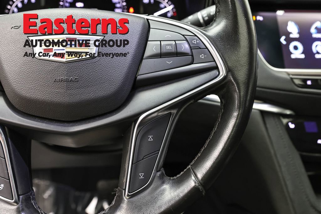 Used 2019 Cadillac XT5 Luxury image 16