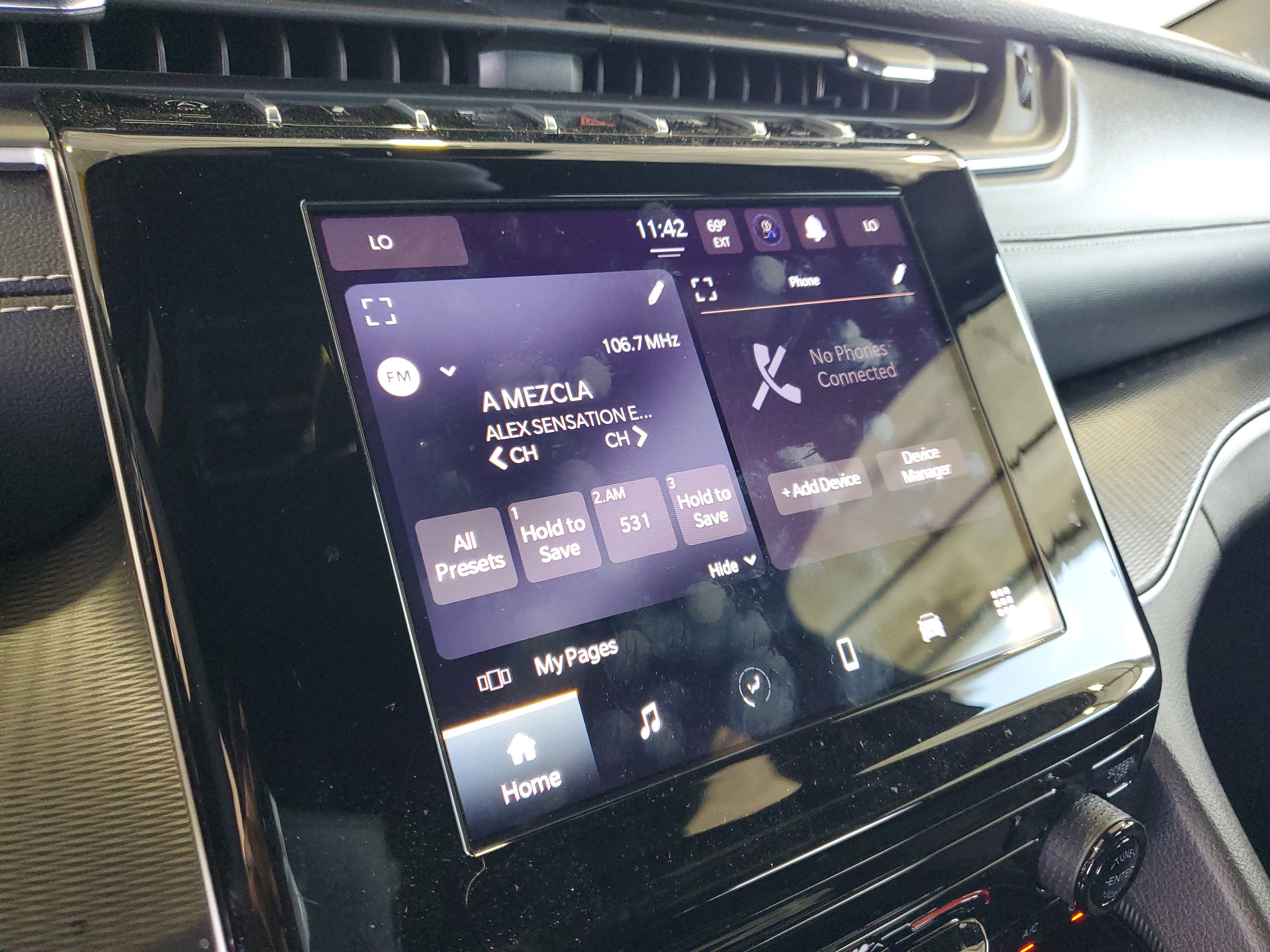 Certified 2024 Jeep Grand Cherokee Laredo AWD/4WD image 25