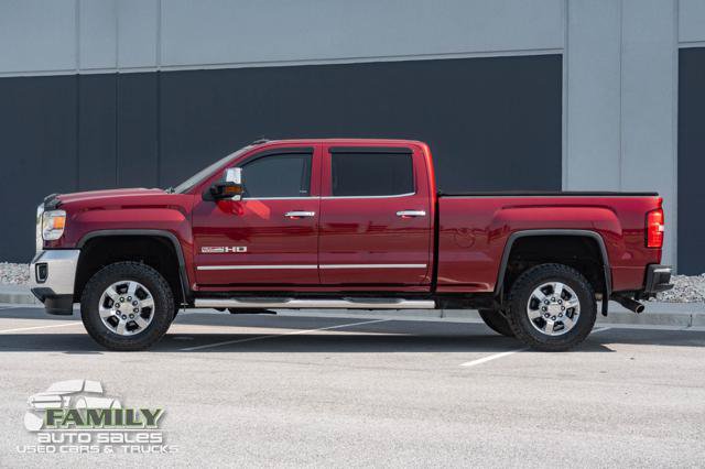 Used 2015 GMC Sierra 2500 SLE w/ All-Terrain HD Package AWD/4WD image 4
