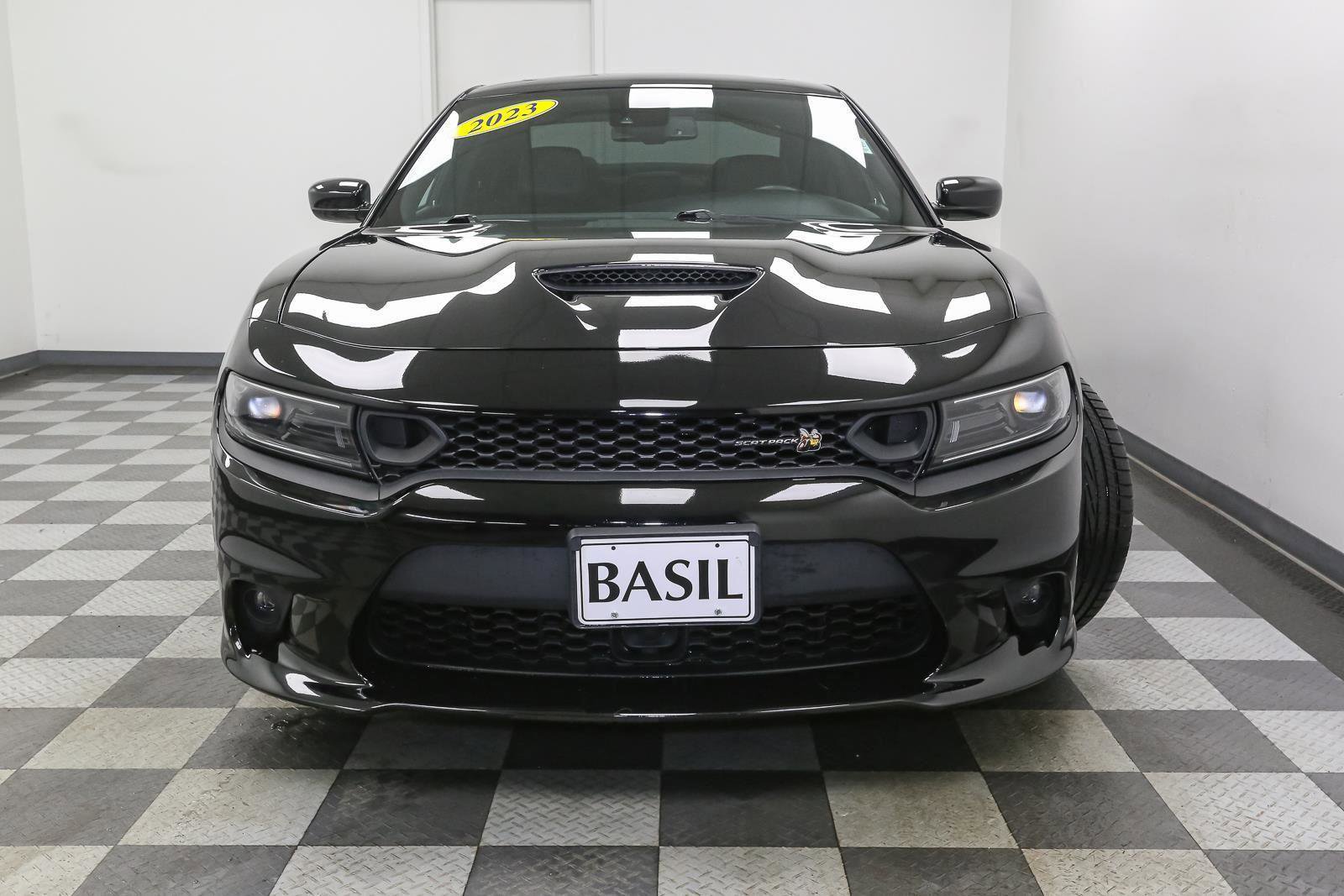 Used 2023 Dodge Charger Scat Pack w/ Plus Group RWD image 3