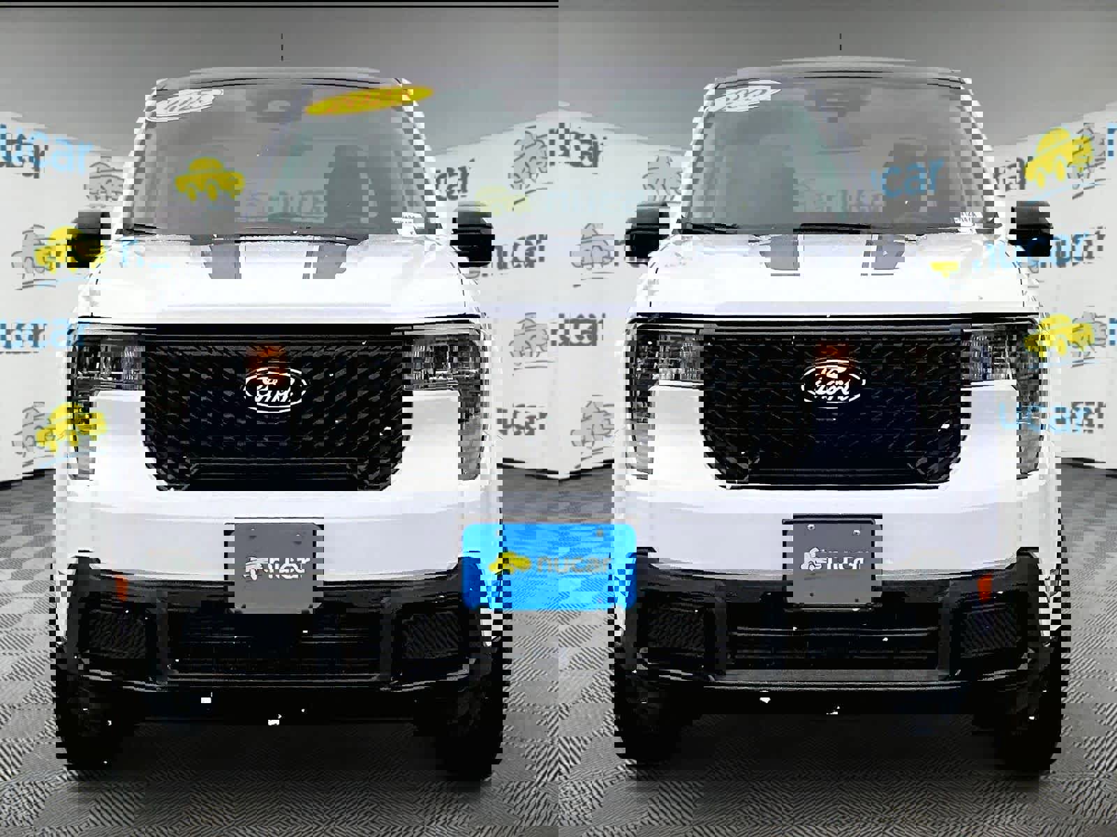 Used 2025 Ford Maverick XLT w/ XLT Luxury Package image 2