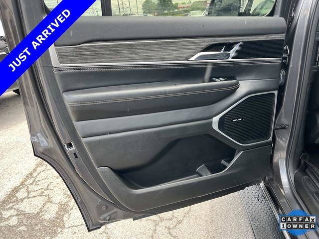 Certified 2022 Jeep Wagoneer Series II AWD/4WD image 19