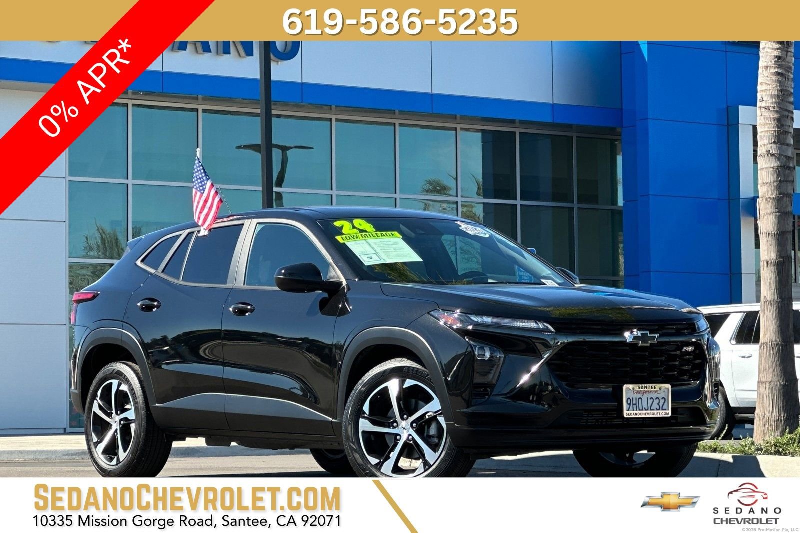 Certified 2024 Chevrolet Trax RS w/ Driver Confidence Package image 1
