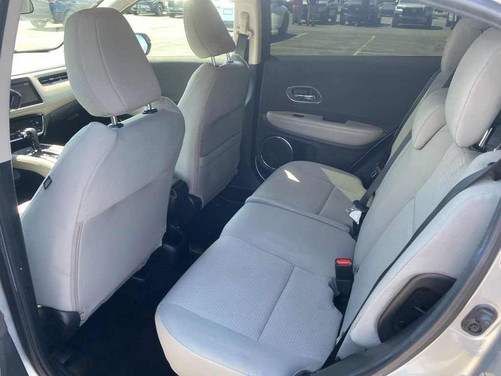 Used 2019 Honda HR-V EX image 17