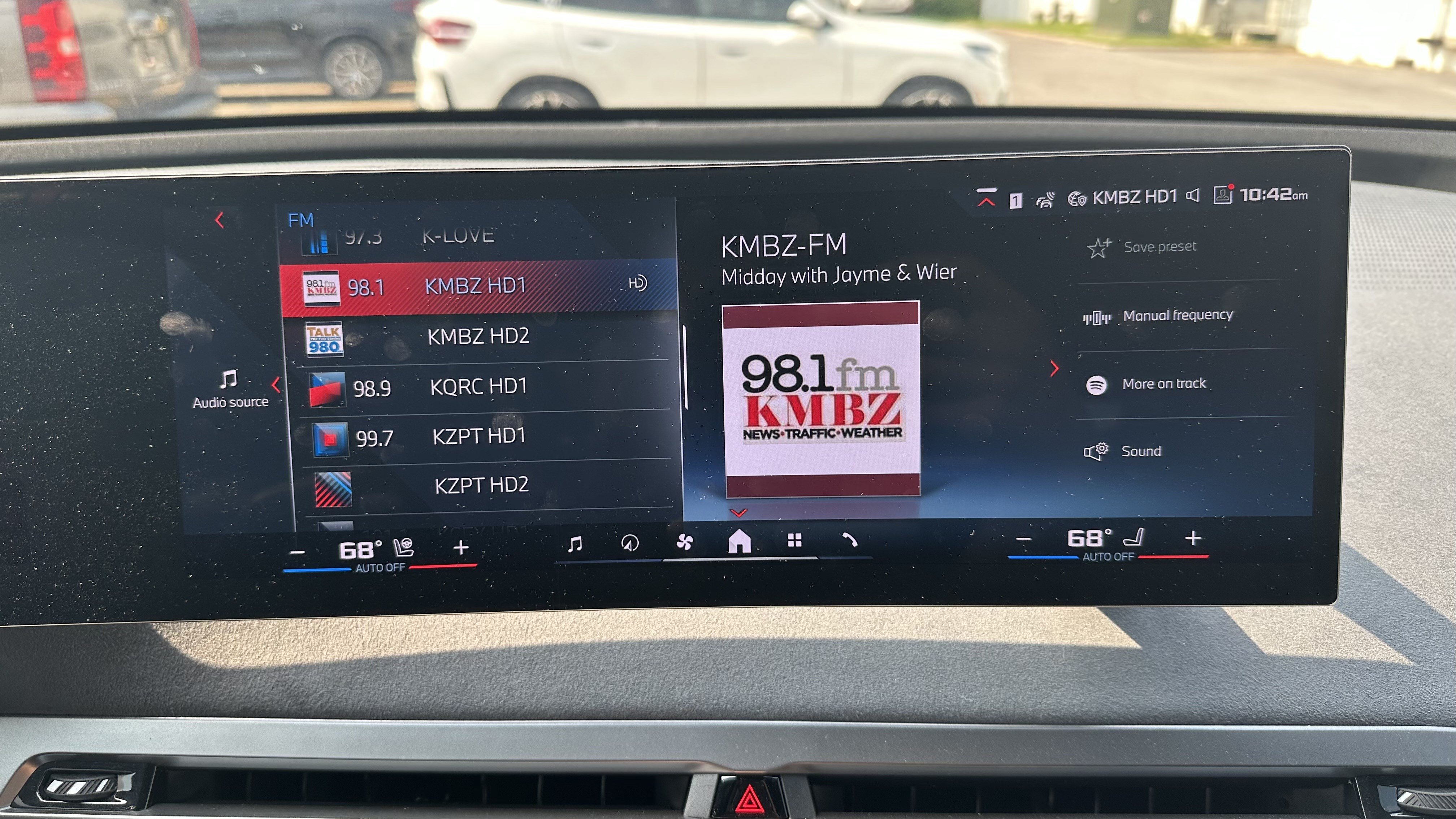 Certified 2026 BMW iX M70 AWD/4WD image 24