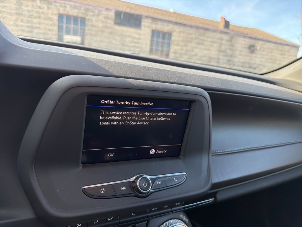 Used 2020 Chevrolet Camaro LT image 20