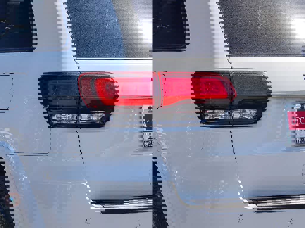 Certified 2019 Jeep Grand Cherokee Altitude image 7