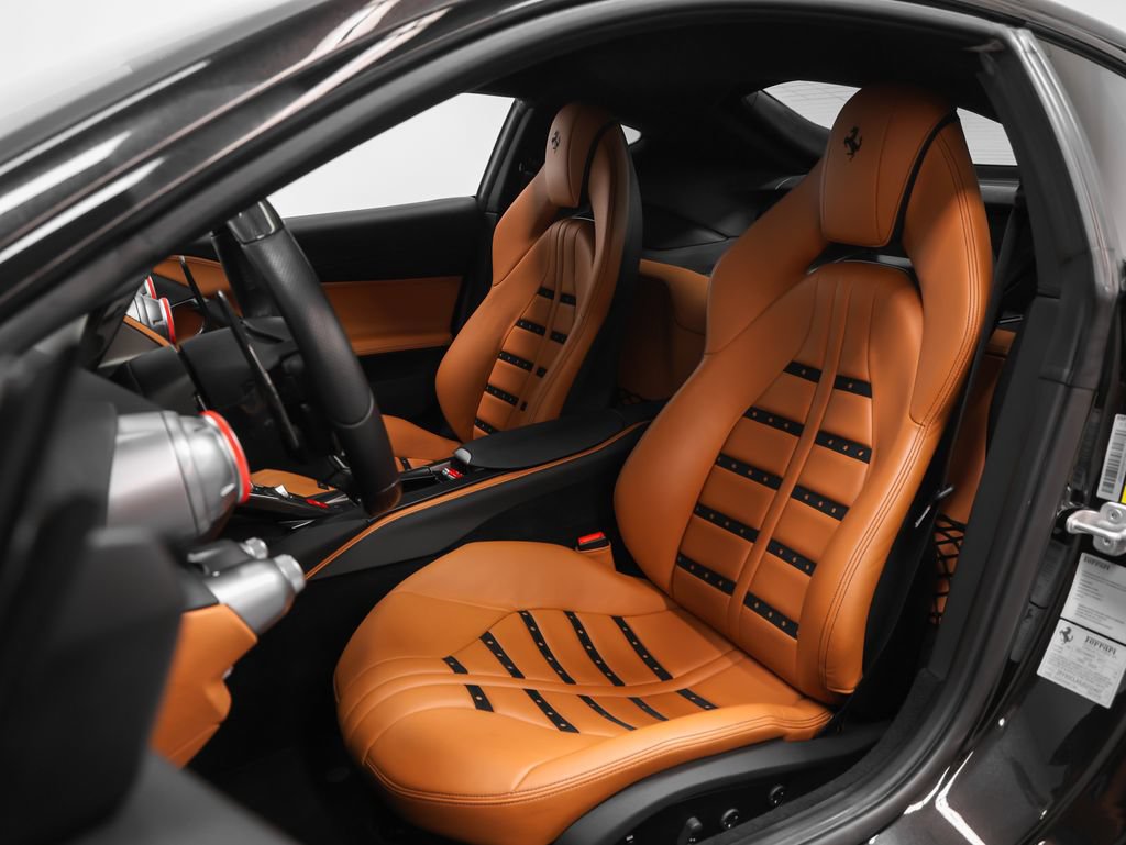 Certified 2018 Ferrari 812 Superfast RWD image 3
