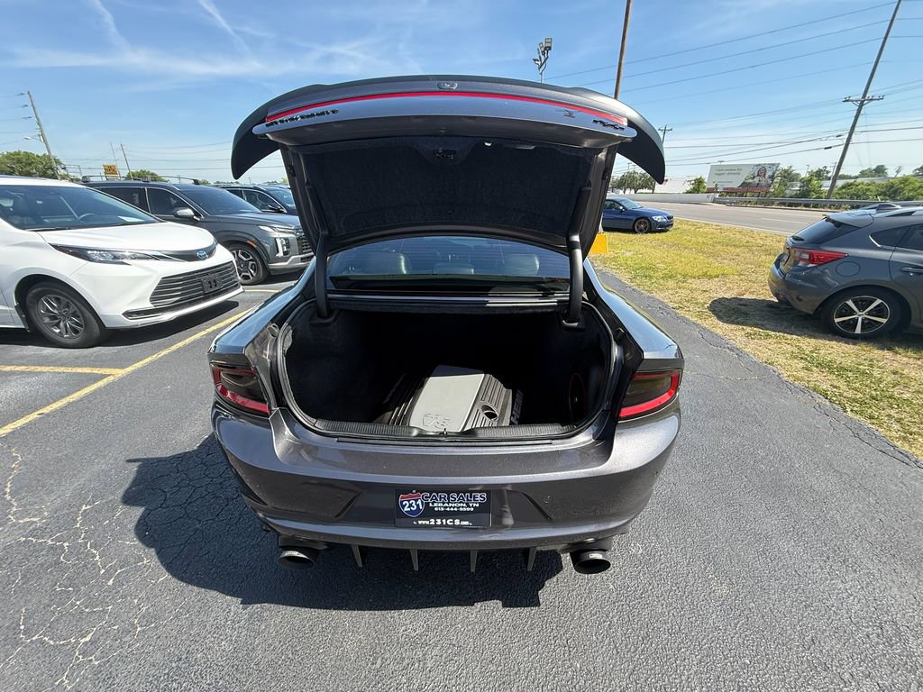 Used 2017 Dodge Charger R/T w/ Premium Group RWD image 5