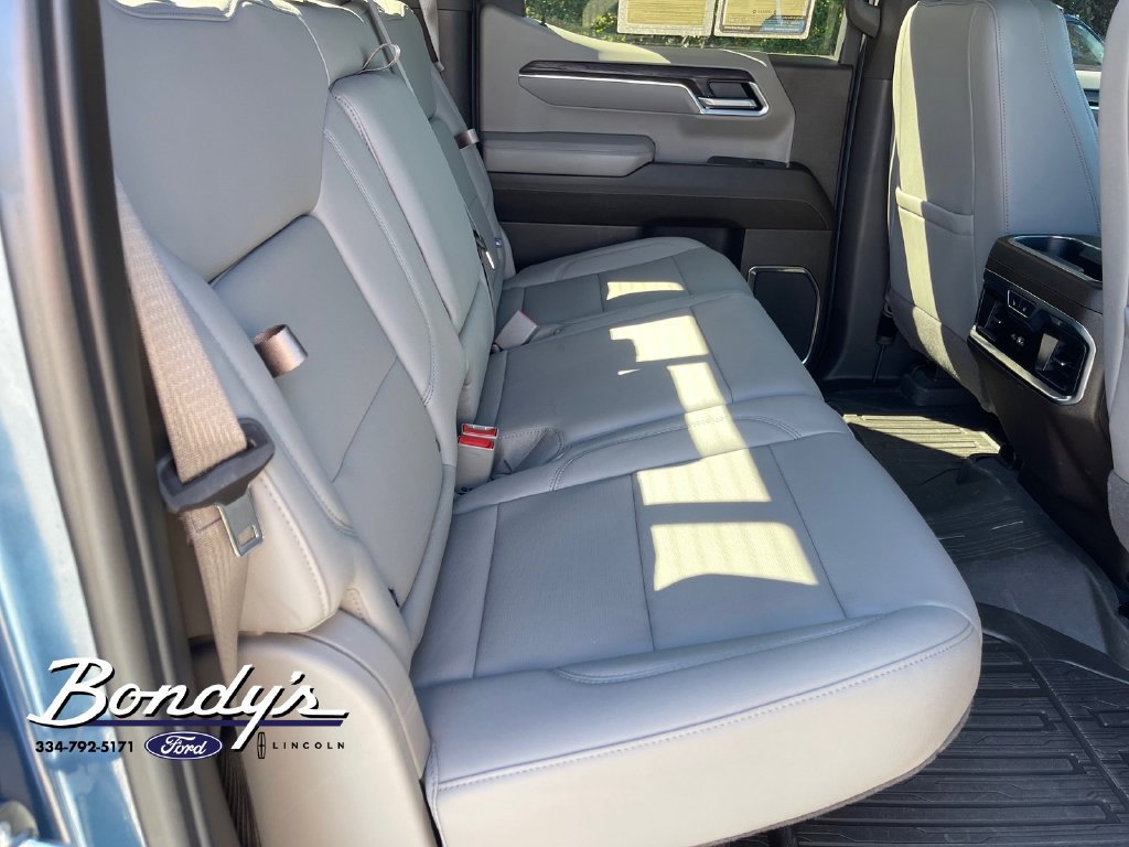 Used 2024 GMC Sierra 1500 SLT w/ SLT Premium Plus Package AWD/4WD image 16