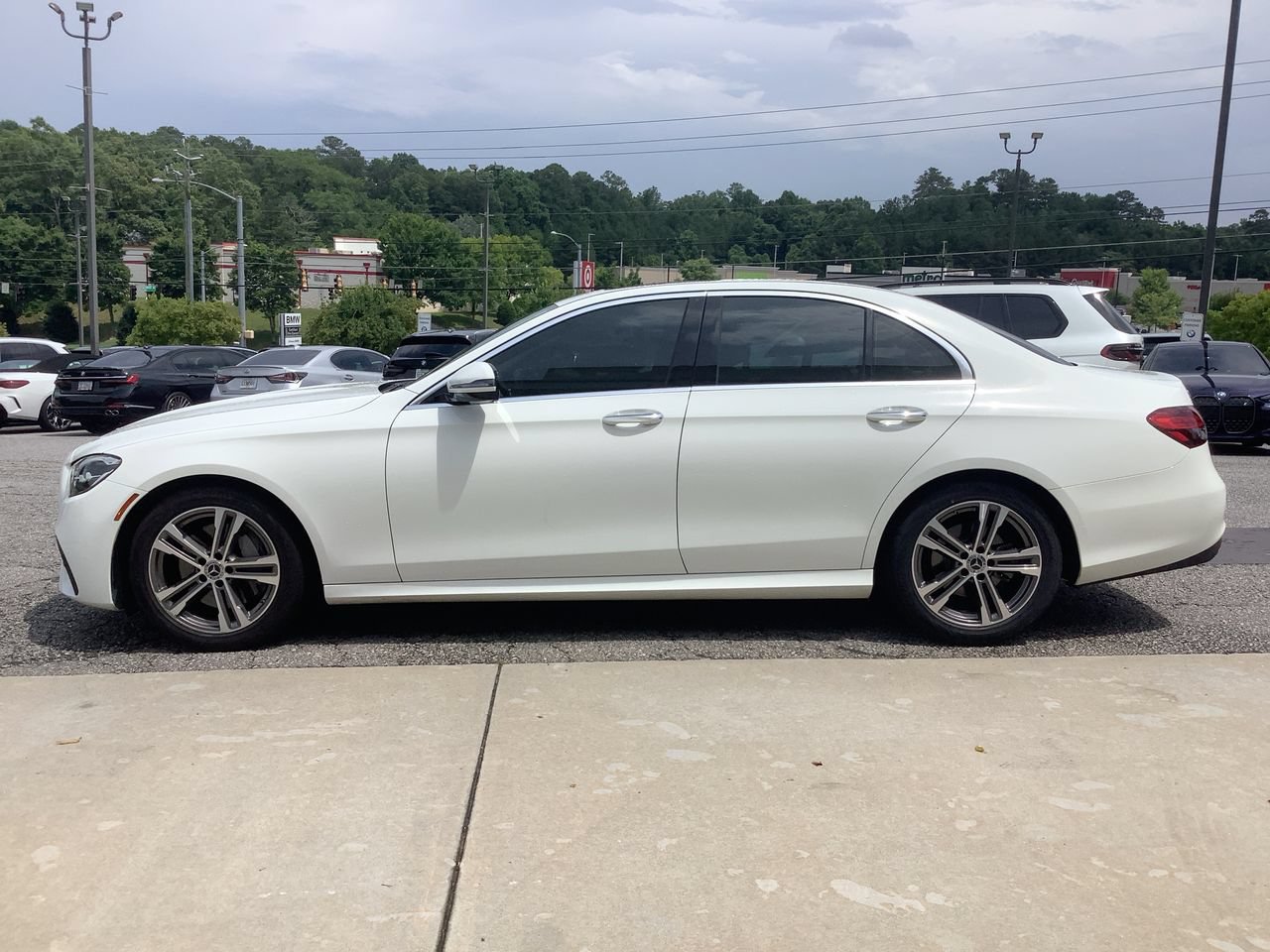 Used 2021 Mercedes-Benz E 350 Sedan image 5