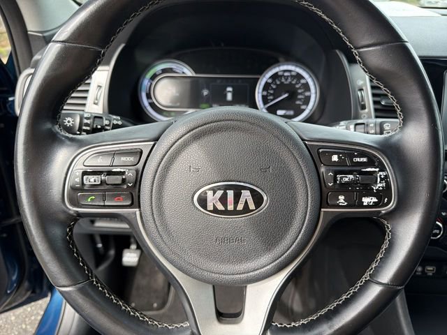 Used 2017 Kia Niro LX image 15