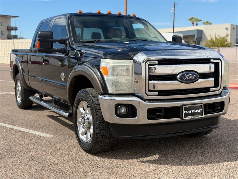 Used 2015 Ford F250 Lariat w/ Lariat Interior Package AWD/4WD image 2