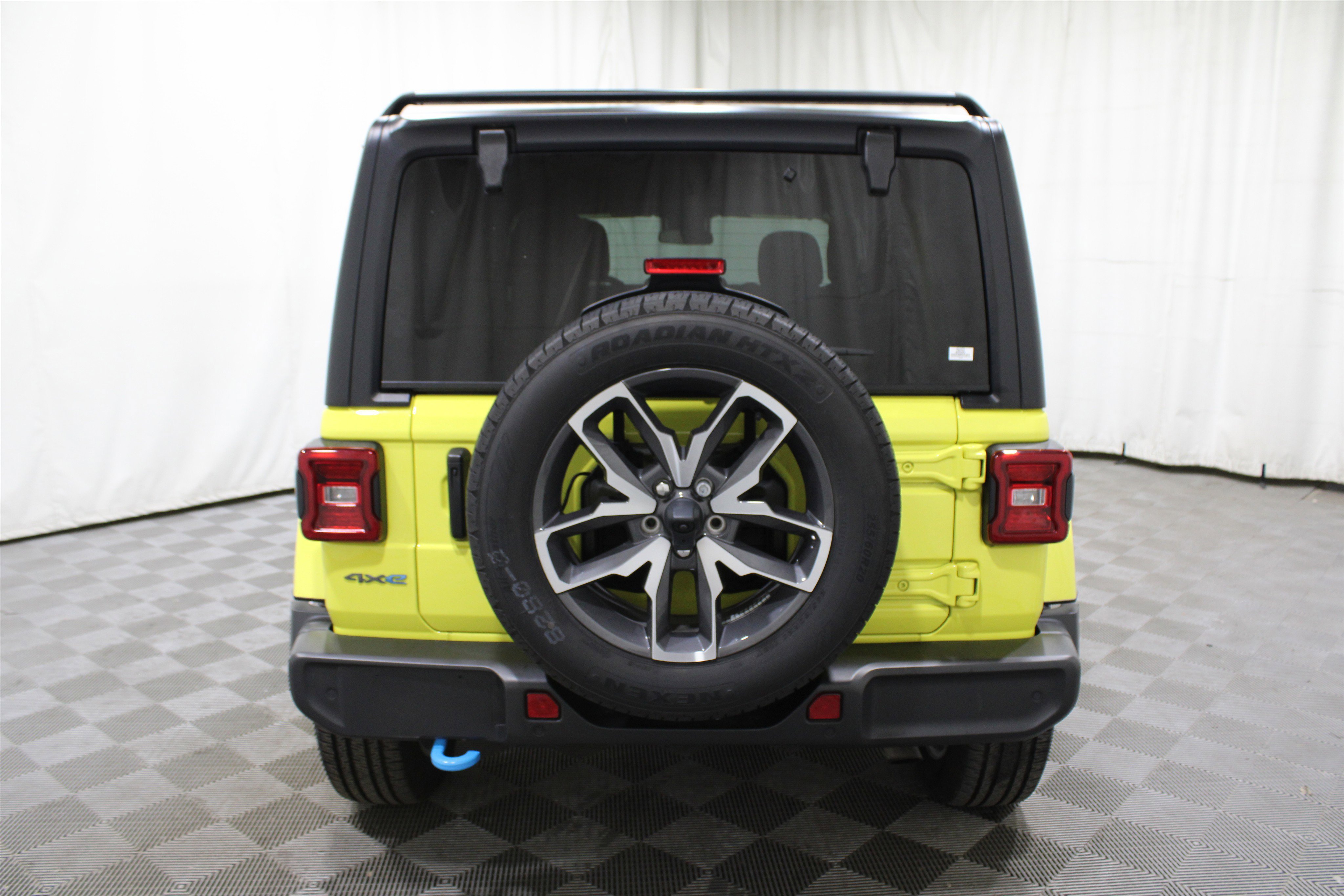 Used 2024 Jeep Wrangler Sport S w/ Dual Top Group image 33