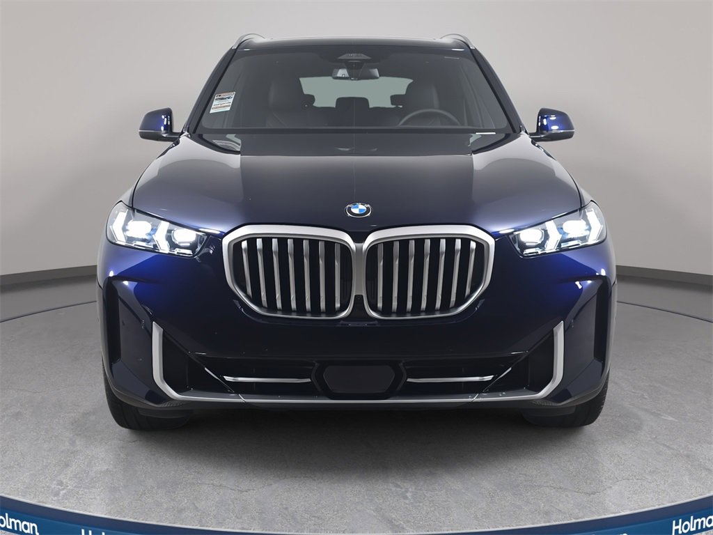 New 2026 BMW X5 xDrive40i w/ Premium Package image 2