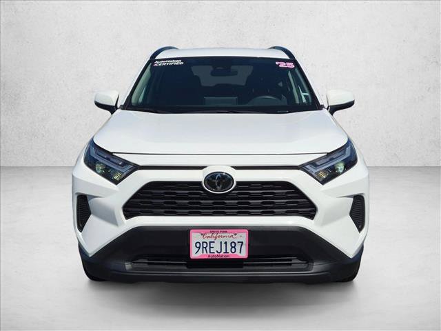 Used 2025 Toyota RAV4 XLE FWD image 2