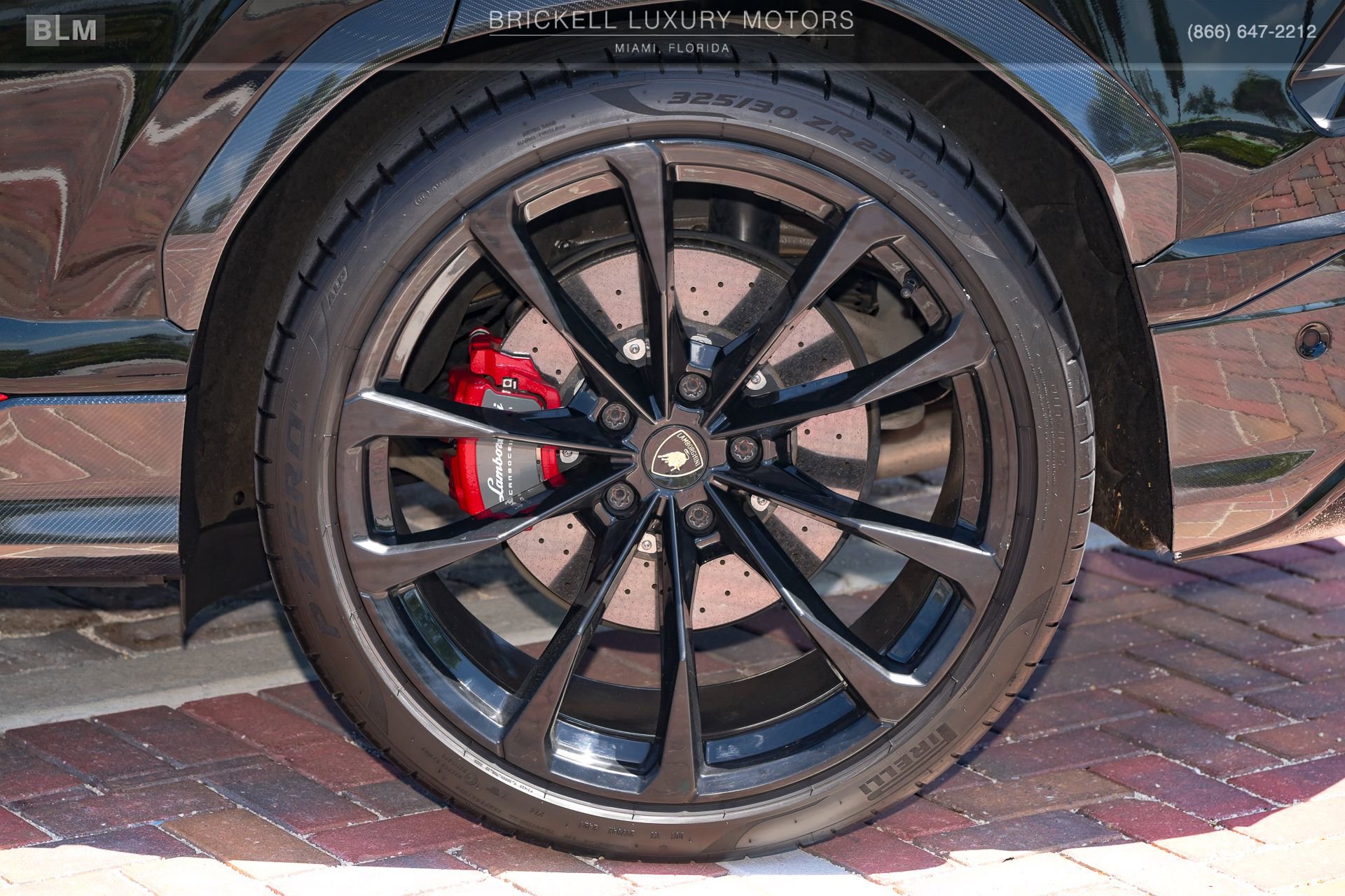 Used 2020 Lamborghini Urus image 44