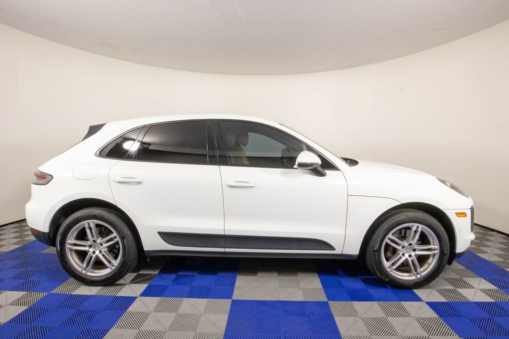 Used 2019 Porsche Macan AWD/4WD image 5