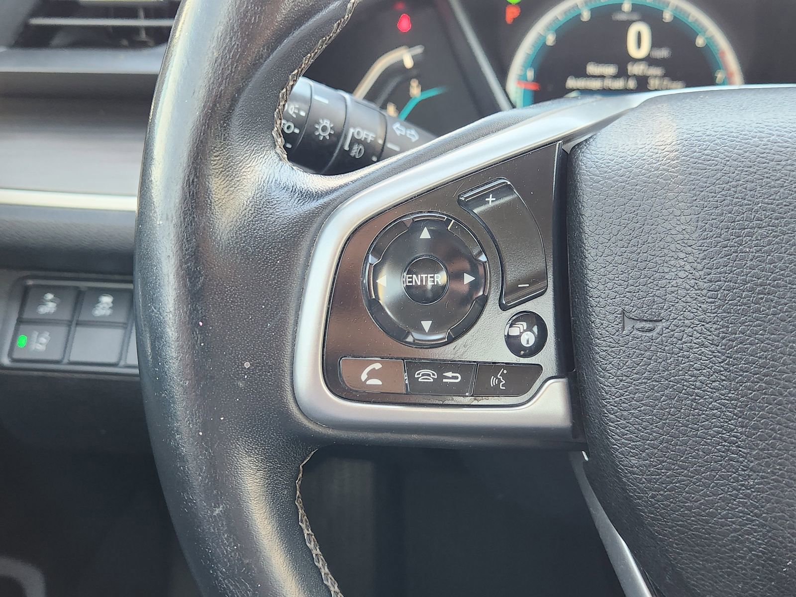 Used 2020 Honda Civic EX-L image 33