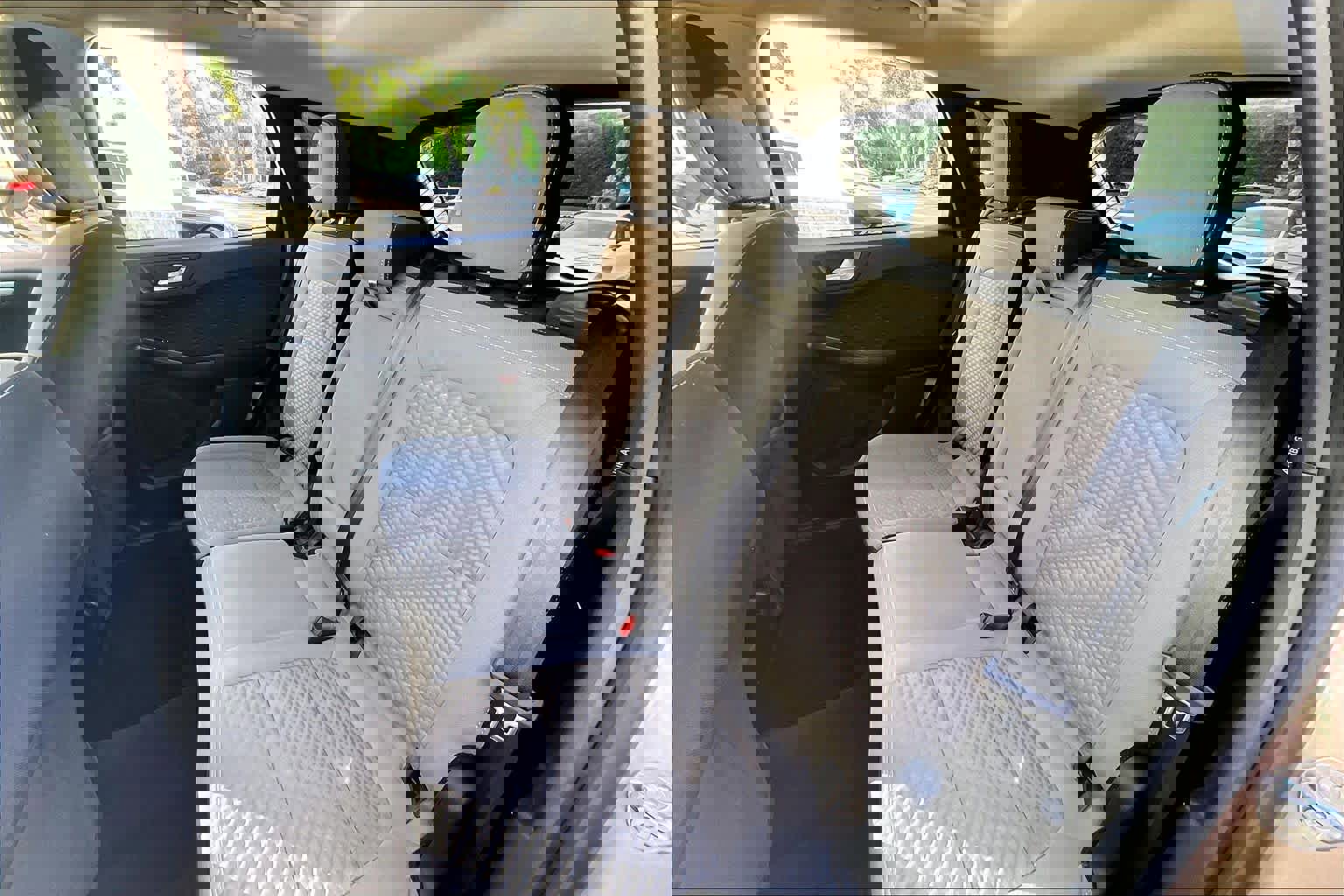 Used 2020 Ford Escape SE image 20