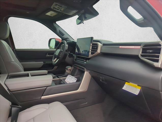 Used 2026 Toyota Tundra Limited AWD/4WD image 26