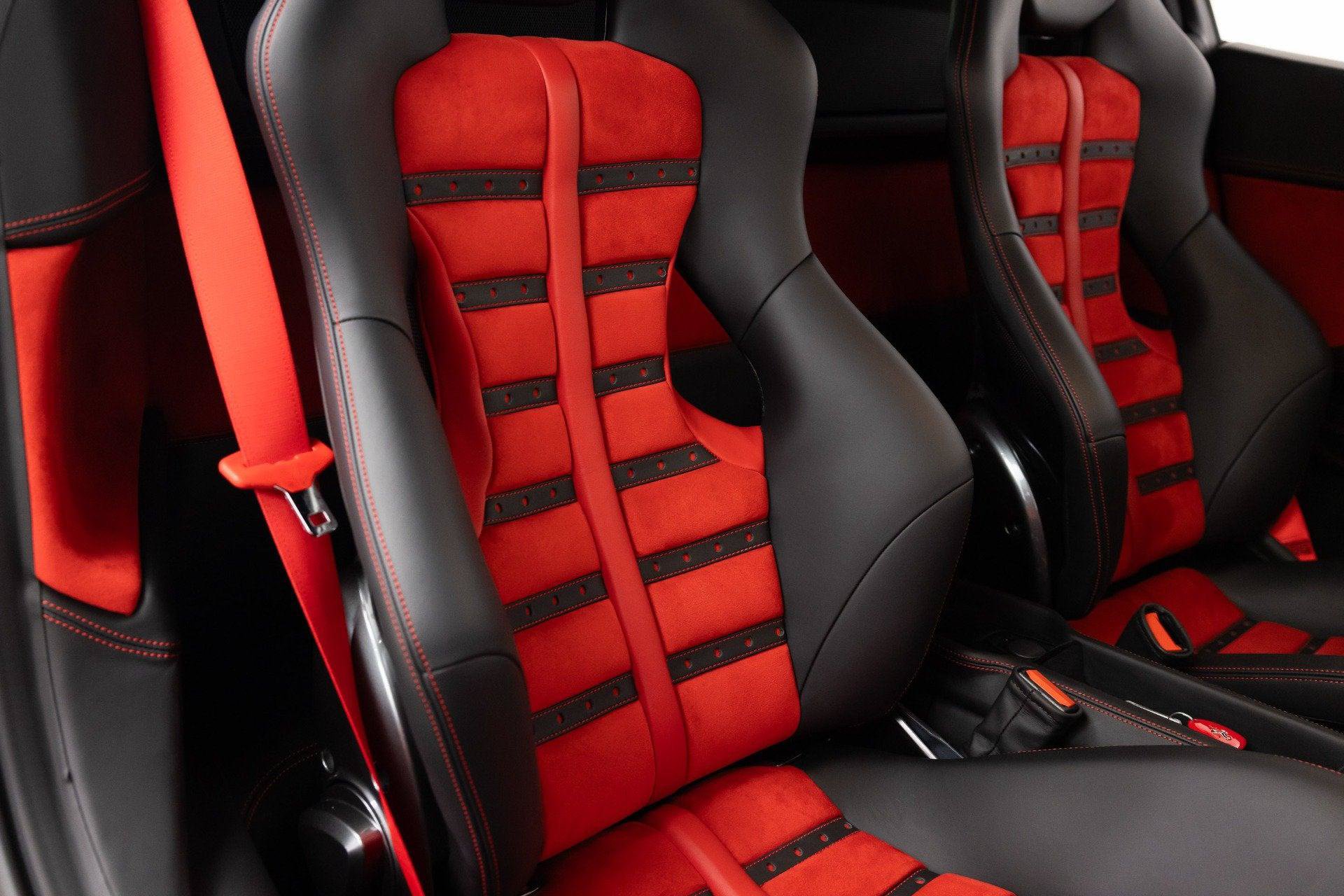 Certified 2015 Ferrari 458 Italia Coupe RWD image 62