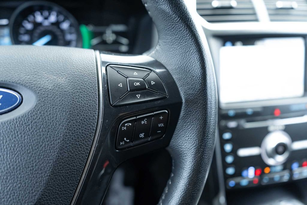 Used 2018 Ford Explorer Limited FWD image 20