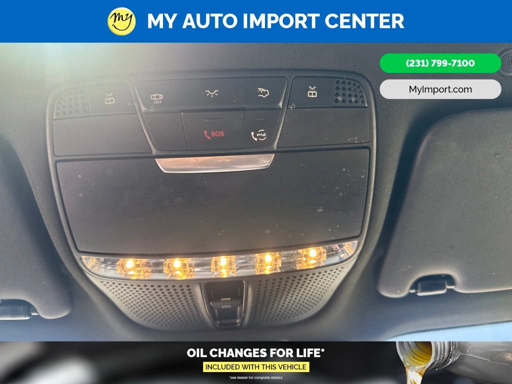 Used 2022 Mercedes-Benz GLC 300 4MATIC w/ Driver Assistance Package image 25