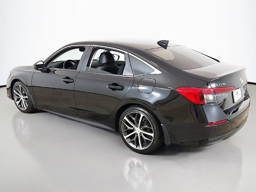 Used 2023 Honda Civic Touring image 10