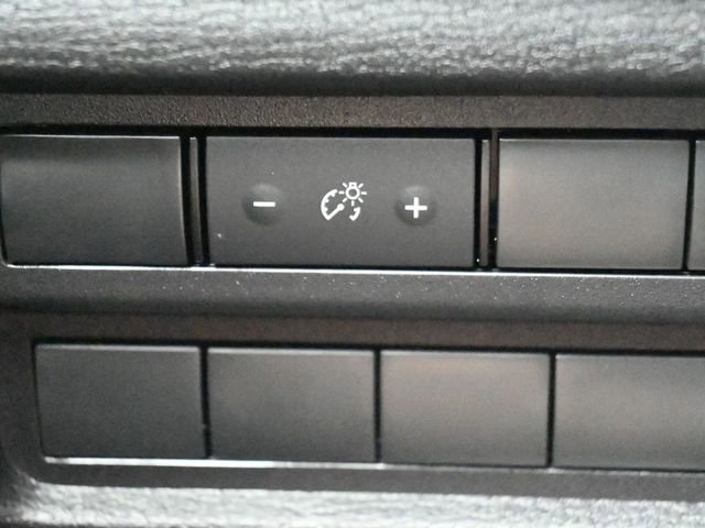 Used 2024 Mitsubishi Outlander SE FWD image 28