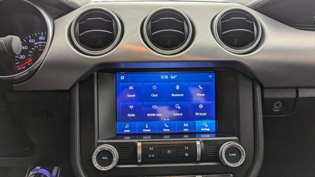 Used 2020 Ford Mustang Premium image 21
