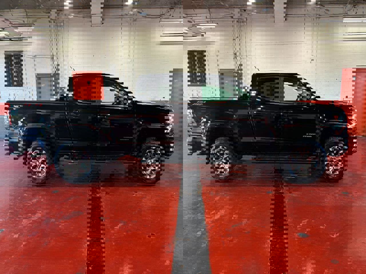 Used 2019 Chevrolet Colorado W/T w/ WT Convenience Package image 1