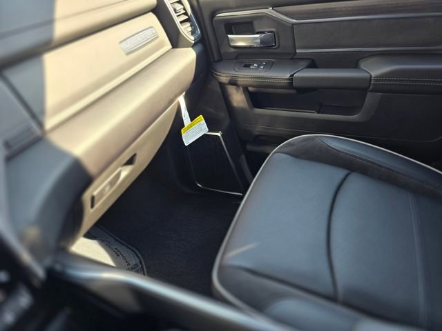 Used 2025 RAM 2500 Laramie w/ Sport Appearance Package AWD/4WD image 26