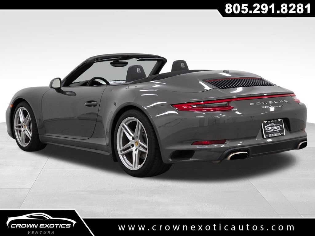 Used 2017 Porsche 911 Carrera 4 AWD/4WD image 5