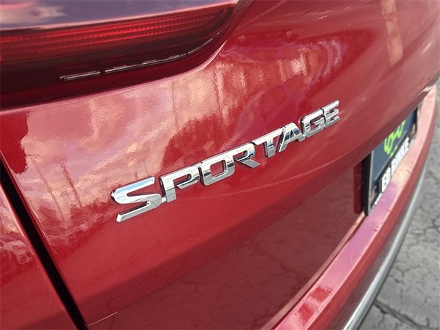 Used 2021 Kia Sportage LX image 29