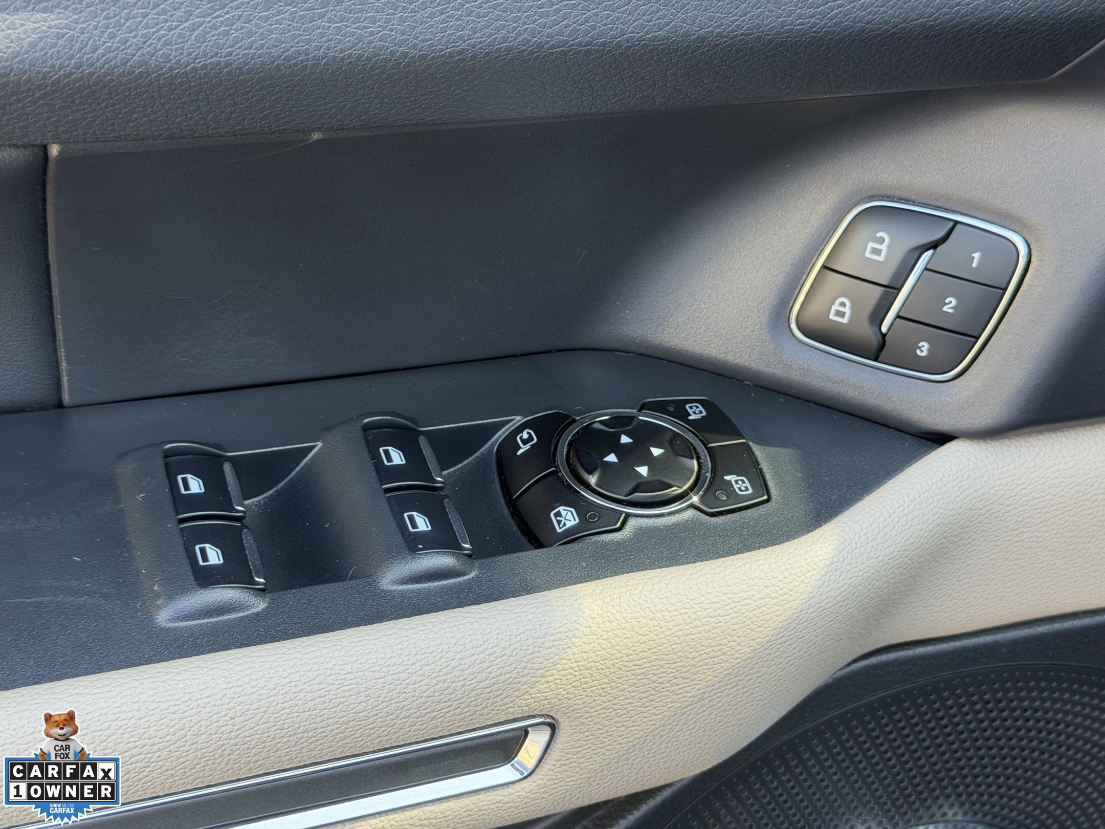 Used 2023 Ford Expedition XLT RWD image 25