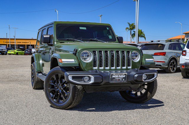 Used 2021 Jeep Wrangler Unlimited Sahara w/ Safety Group AWD/4WD image 1