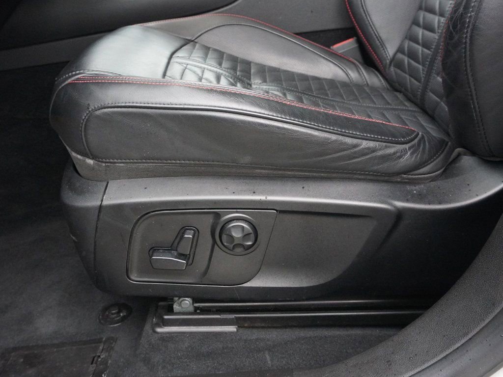 Used 2019 Maserati Levante S GranSport AWD/4WD image 32