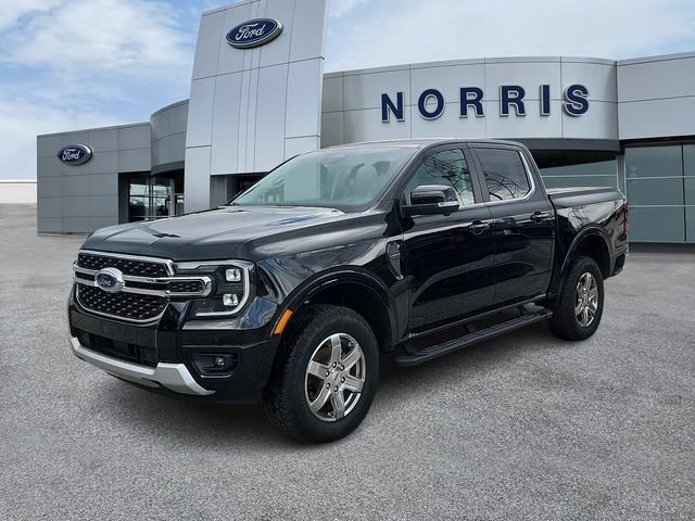 Certified 2025 Ford Ranger Lariat w/ Advanced Towing Package AWD/4WD image 2