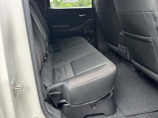 Certified 2025 Nissan Frontier PRO-4X AWD/4WD image 17