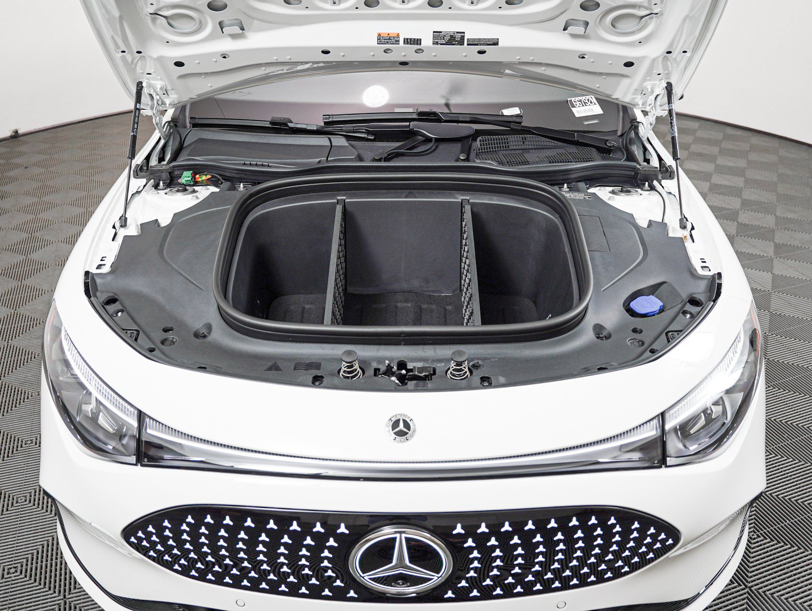 New 2027 Mercedes-Benz CLA 350 image 4