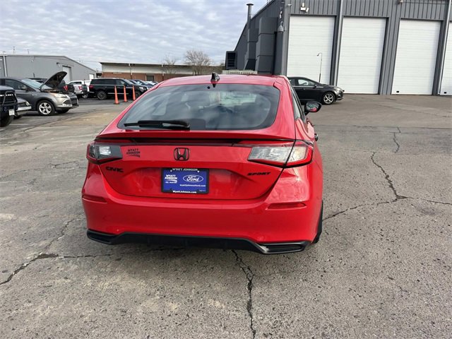 Used 2022 Honda Civic Sport image 4